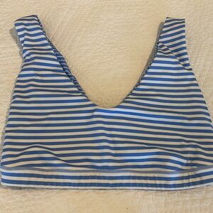 J. CREW CloudStretch Reversible Sz L V-neck Sports Bra in Blue & White Stripe
